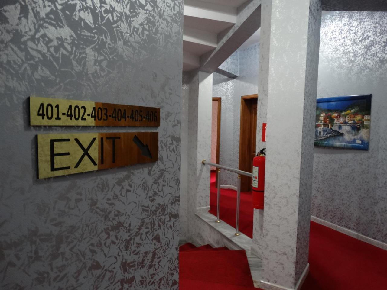 Garden Palase Hotel Fier Ngoại thất bức ảnh